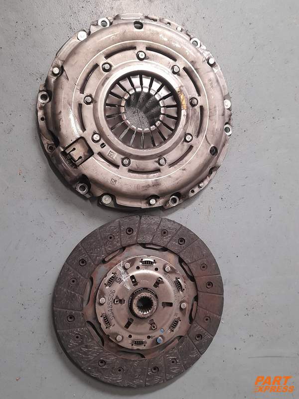 Kupplungssatz komplett Opel Mokka Astra 1,6 CDTi 102tkm BY6 55485506