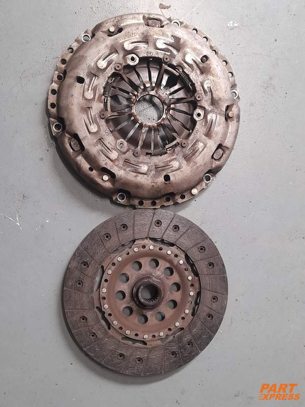 Kupplung komplett 2.0l Diesel Volvo D4 S60 V60 V90 XC60 70tkm 3132-5498-AB