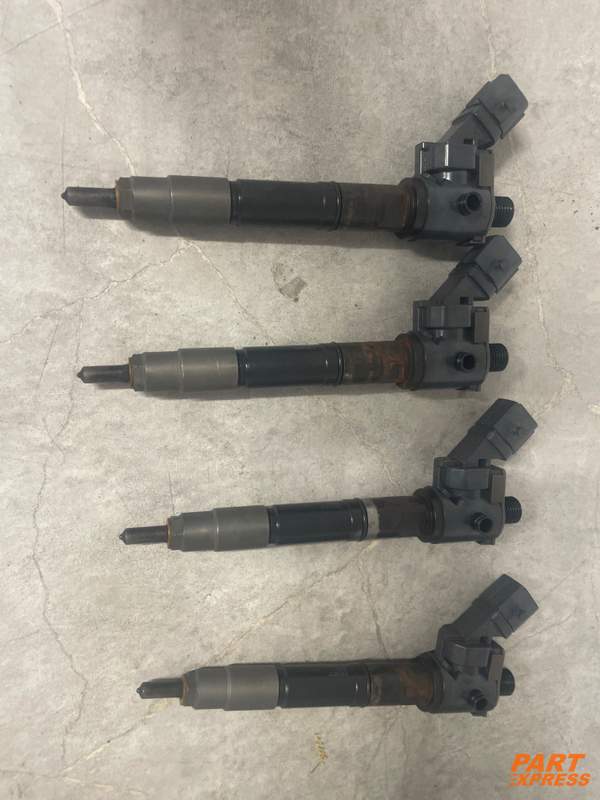 Injector 2.0l Diesel Volvo D4 S60 V60 V90 XC60 XC90 VEA13-2370010-AAB