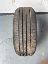 Reifen Goodyear 215/55 R17 98W 4mm – 2