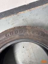 Reifen Goodyear 215/55 R17 98W 4mm – 5
