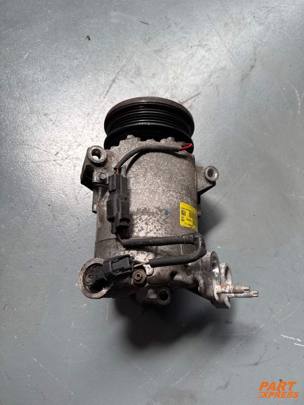 Klimakompressor 63TKM M2DA Ford Focus III 1,0 Ecoboost 74kW CV61-19D629-FE