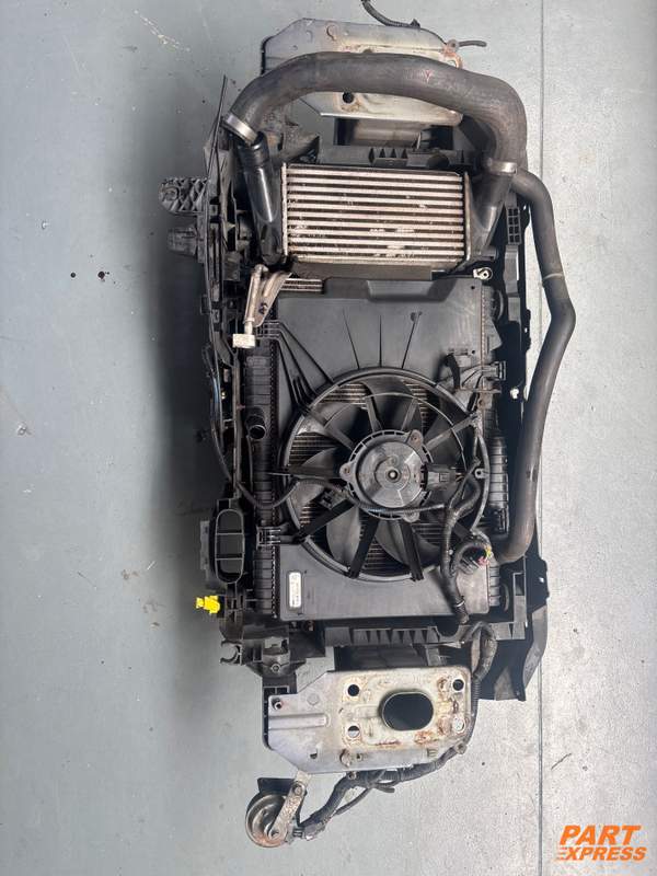Wasserkühler und Front komplett Ford EcoSport Titanium 2013 - 2022 1.0 EcoBoost