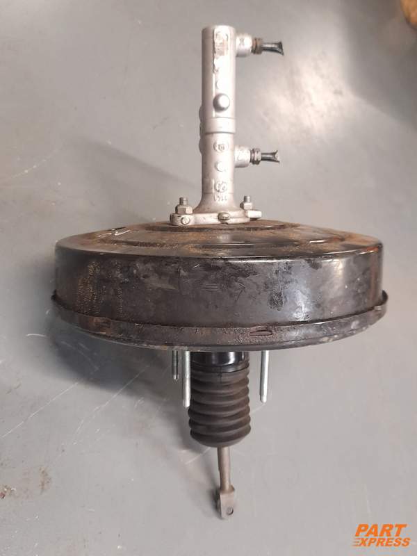 Bremskraftverstärker Renault 1.6 DCI Trafic III 472100676R