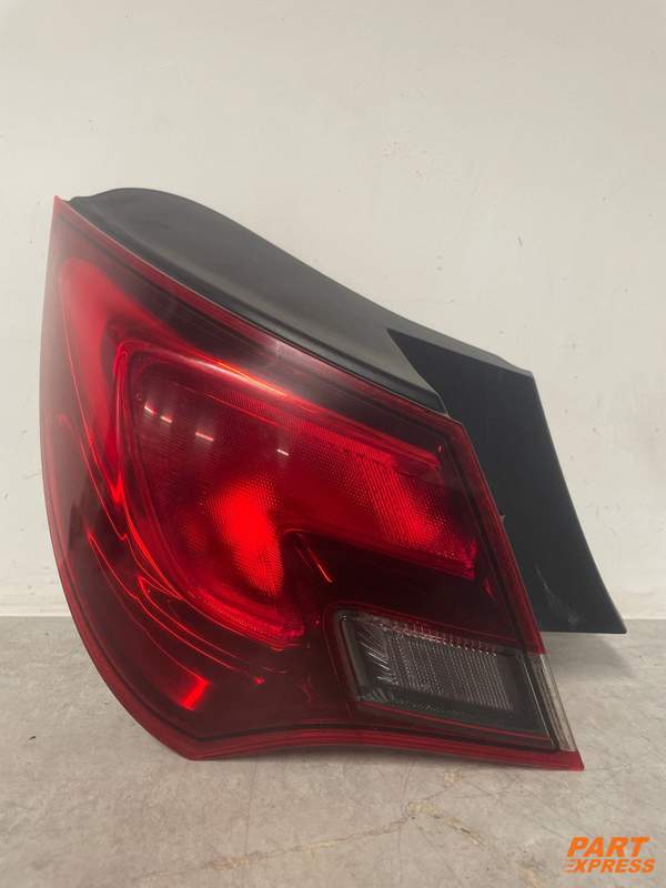 Heckleuchte Rückleuchte hinten links Opel Astra J GTC 2011 - 2018 L90004940