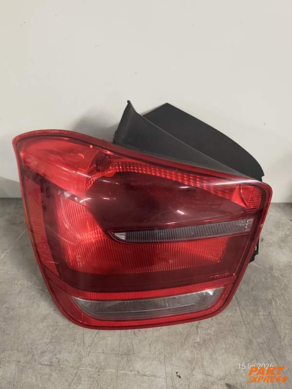 Rückleuchte Heckleuchte hinten links BMW 1 Series S F20 2011 - 2019 90006570