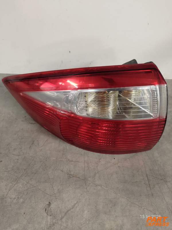 Rückleuchte Heckleuchte hinten links Ford C-Max Tita Mk2 2010 - 2019