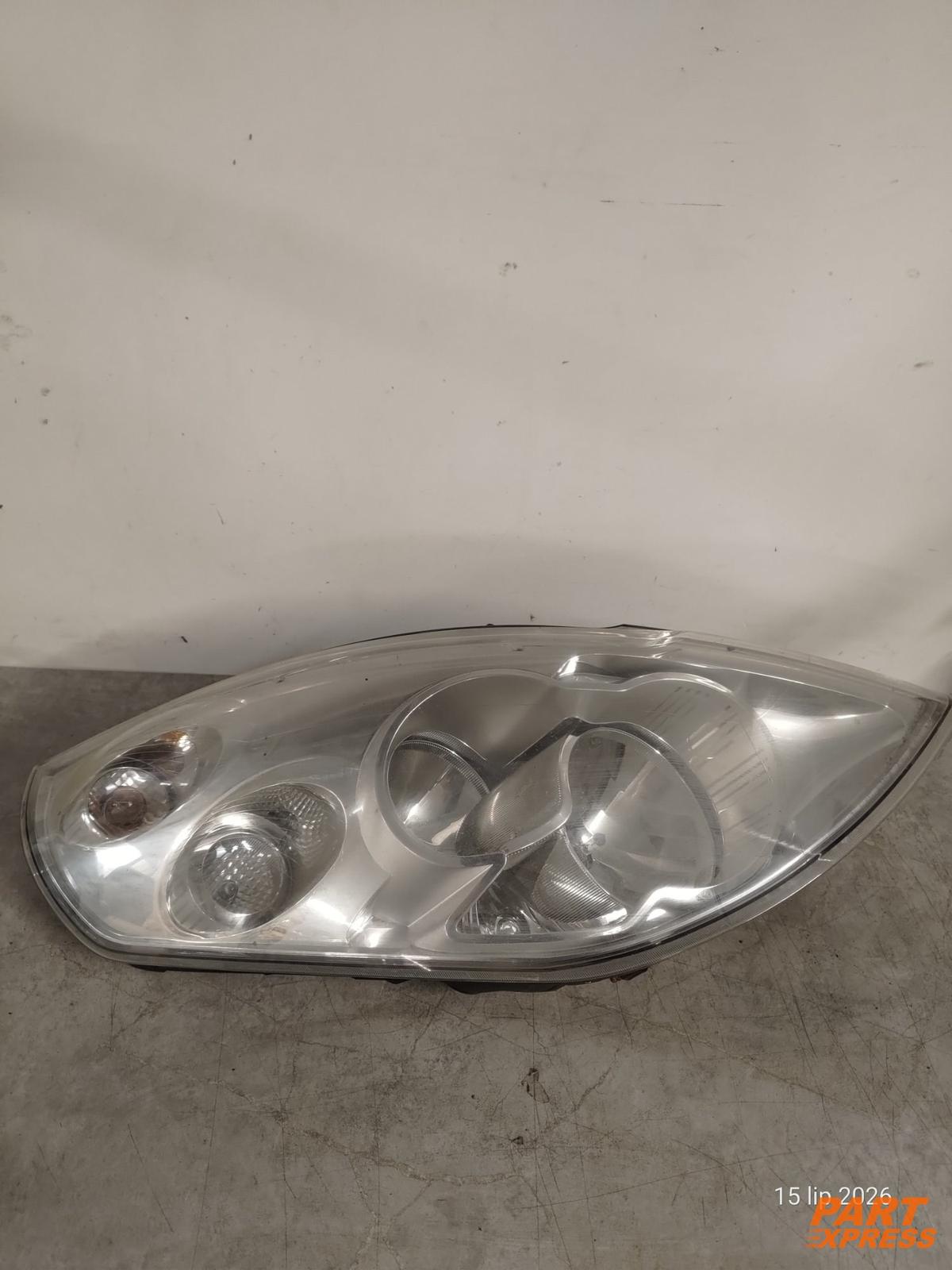 Scheinwerfer vorne links Renault Master III Nissan NV400 Opel Movano 2010 -