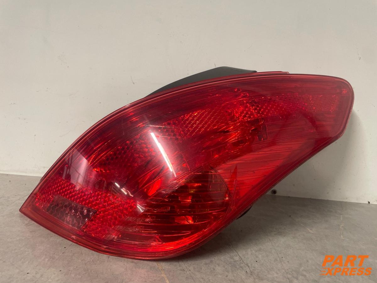 Rückleuchte Heckleuchte hinten rechts Peugeot 308 I SE T7 2007-