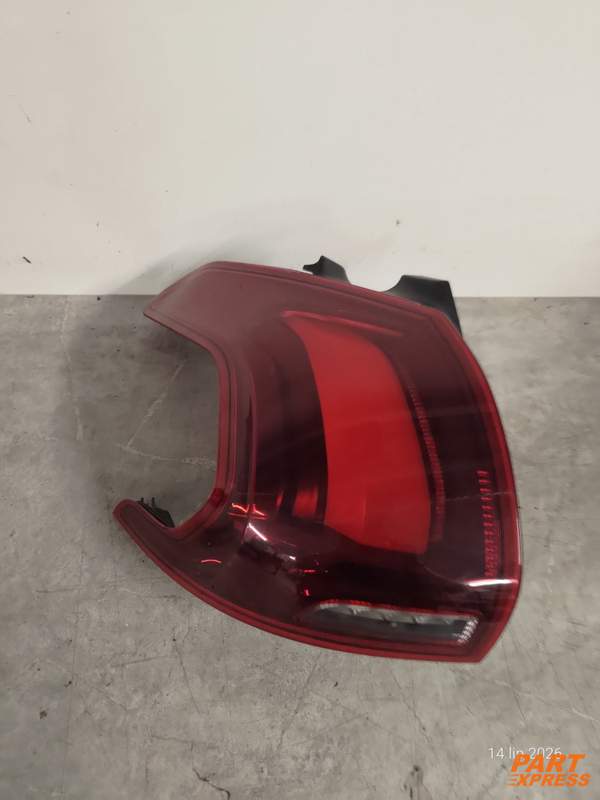 Rückleuchte Heckleuchte hinten links Peugeot 2008 I GT LI A94 2013 - 2019