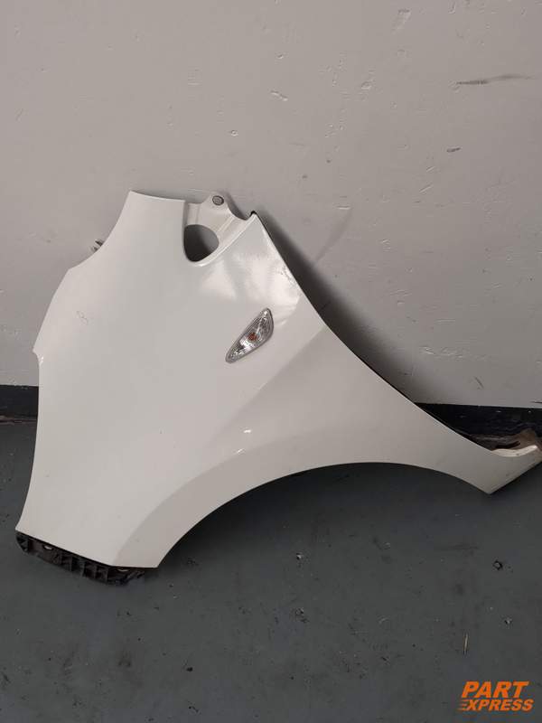 Kotflügel rechts Kia Picanto VR TA Weiß Clear White-UD 2011 - 2017