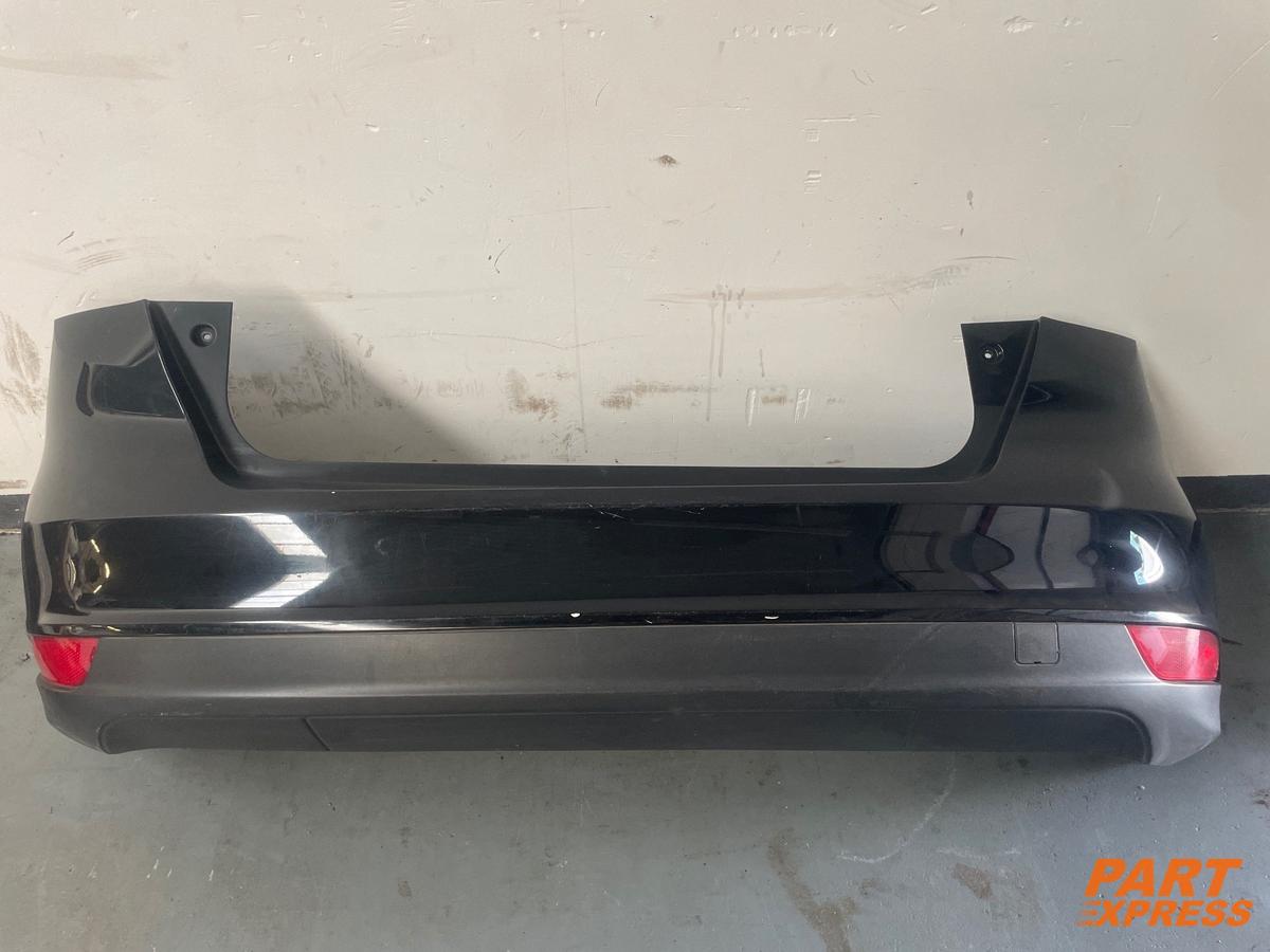 Stoßstange hinten Ford Focus Zete Schwarz Iridium-Schwarz Metallic 2011 - 2018