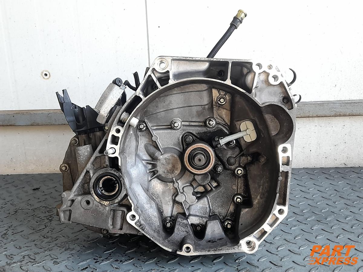 Schaltgetriebe Dacia Sandero Logan Renault Clio Captur 0,9l 131tkm 8200707909