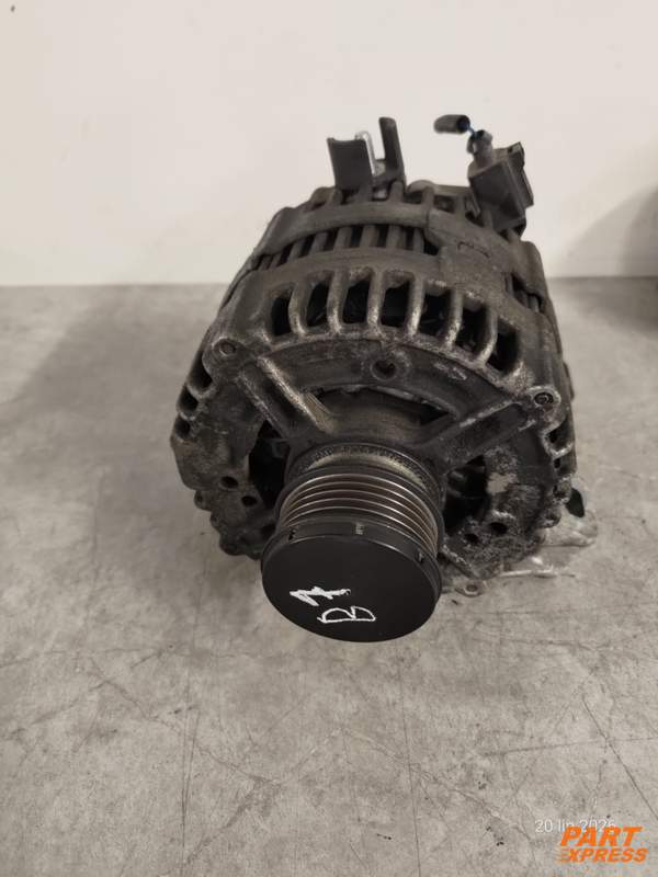 Lichtmaschine Volvo 2.4 Diesel 112tkm S80 V70 XC60 XC70 6G9N-10300-JD