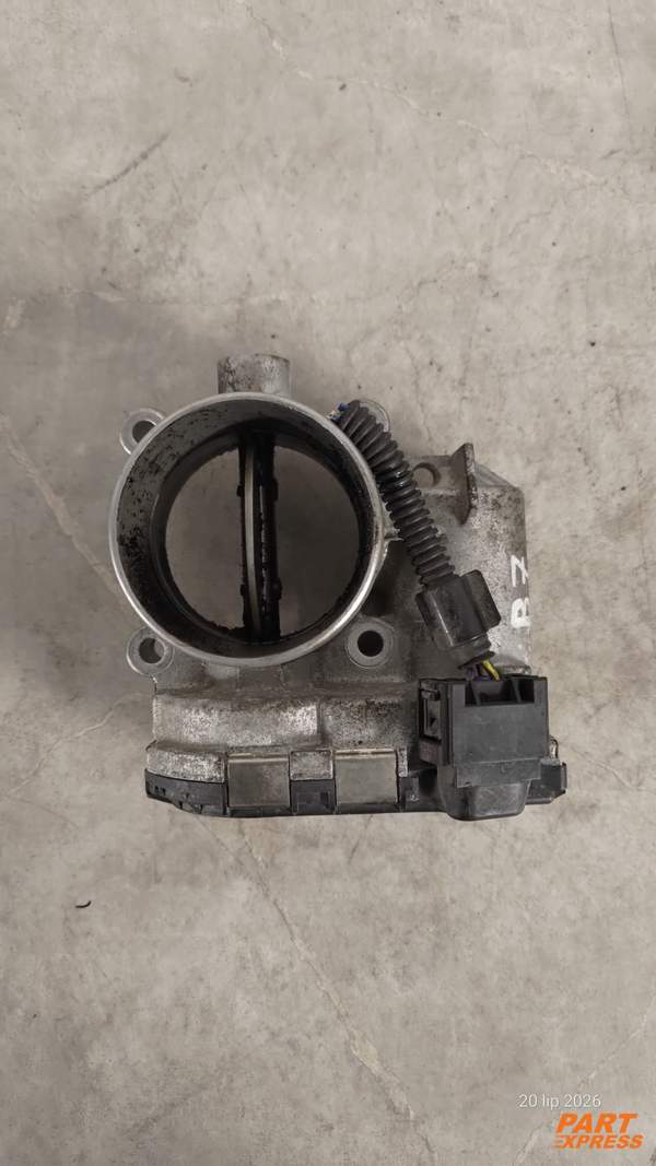 Drosselklappe Volvo 2.4 Diesel 112tkm S80 V70 XC60 XC70 31216665
