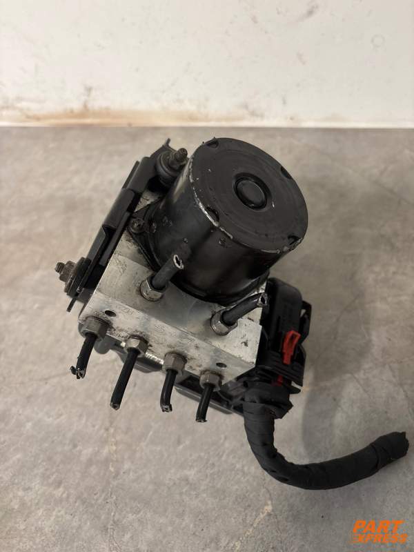 ABS Block komplett 1.6l Diesel Audi Skoda VW Seat CAYC 77kW 89tkm 6R0907379AH