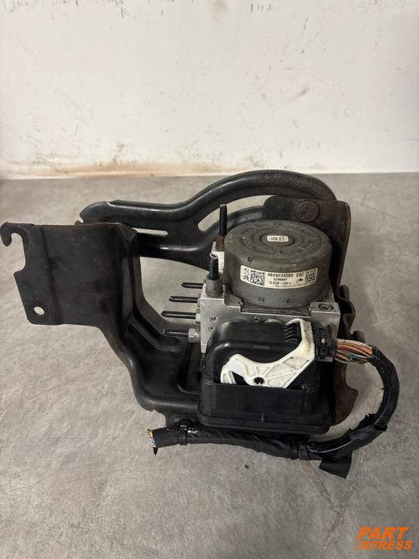 ABS Block Peugeot 2008 Citroen C3 C4 C5 Opel Astra 102tkm EB2ADTS HNS 9829234580