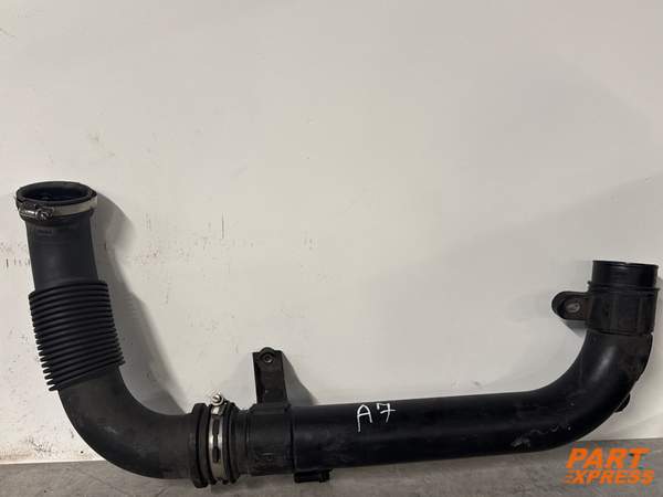 Ladeluftrohr Ford Focus MK3 III 2010 - 2014 CV61-6C784-AF