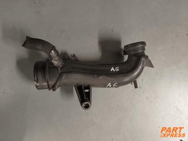 Ladeluftrohr Renault Trafic Bus X82 ab 2014 165 752 889 R