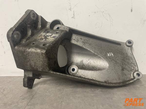 Motorhalter / Motoraufhängung Volvo S60 SE Lux II 2010 - 2018 31370633
