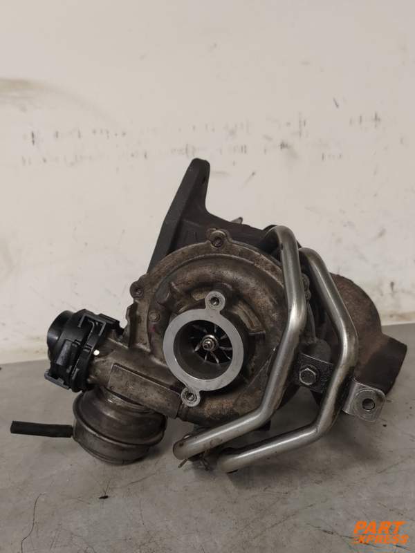 Turbolader Renault Trucks Master III (X62) 2.3 dCi 93tkm 2010 - 2019 144104495R