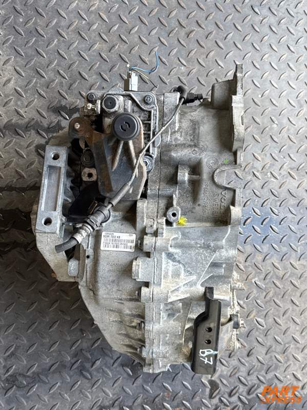 Getriebe komplett Volvo 2.4 Diesel 112tkm S80 V70 XC60 XC70 D5244T14 9G9R7002KB