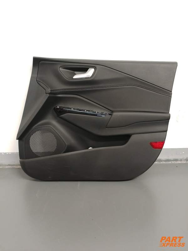 Türverkleidung vorne rechts Ford Puma Titanium J2k Mk2 ab 2019