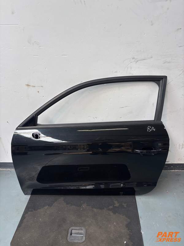 Tür komplett vorne links Audi A1 Schwarz Phantomschwarz LZ9Y Z9Y L8 2010 - 2018