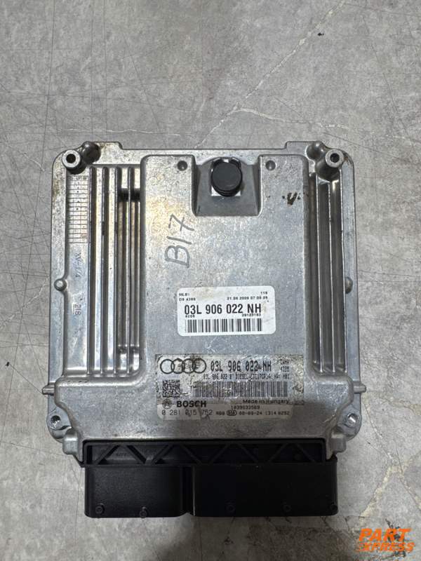 ECU Steuergerät 2.0 TDI 74tkm Audi Q5 A4 A5 A6 03L906022NH