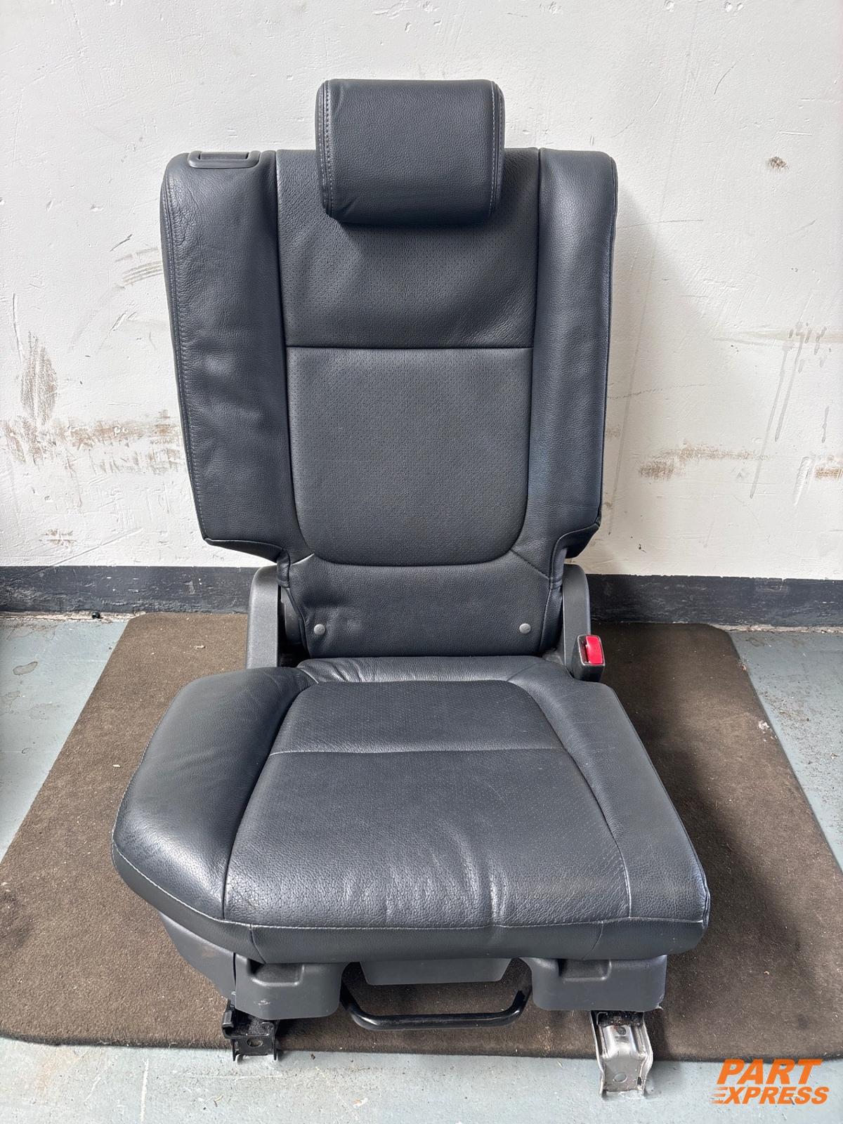 Sitzbezug Sitz vorne rechts Mitsubishi Outlander III H-Line GF