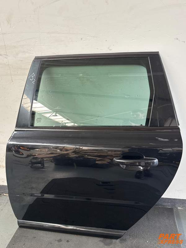Tür komplett hinten links Volvo V70 Schwarz Black Sapphire  452 2007 - 2016