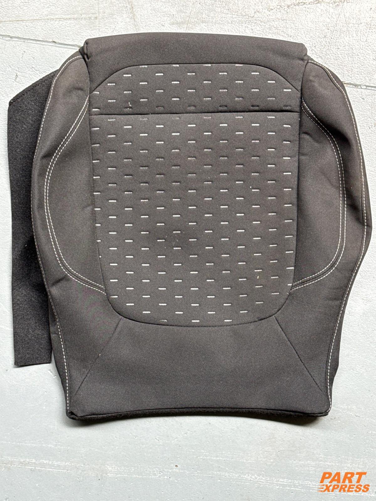Sitzbezug Sitz hinten rechts Ford Puma Titanium J2k Mk2 ab 2019