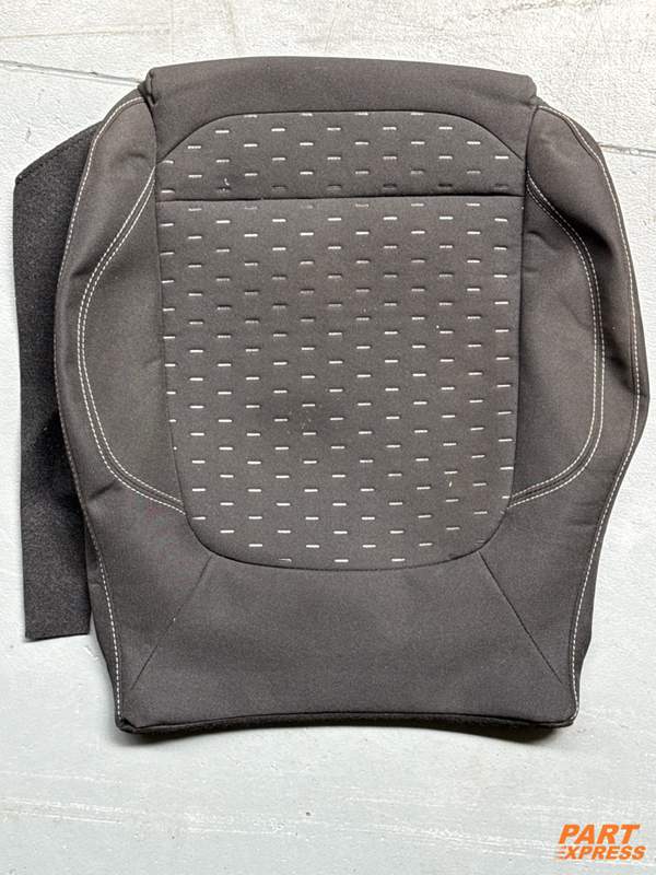 Sitzbezug Sitz hinten rechts Ford Puma Titanium J2k Mk2 ab 2019