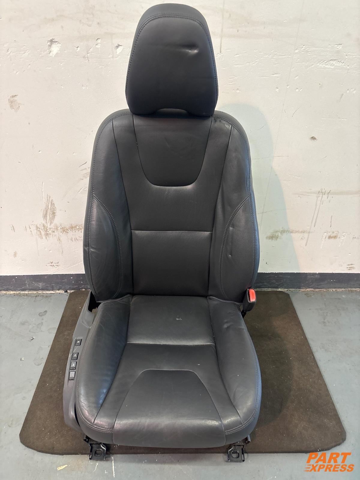 Sitzbezug Rückenlehne vorne links Volvo S60 SE Lux II 2010 - 2018