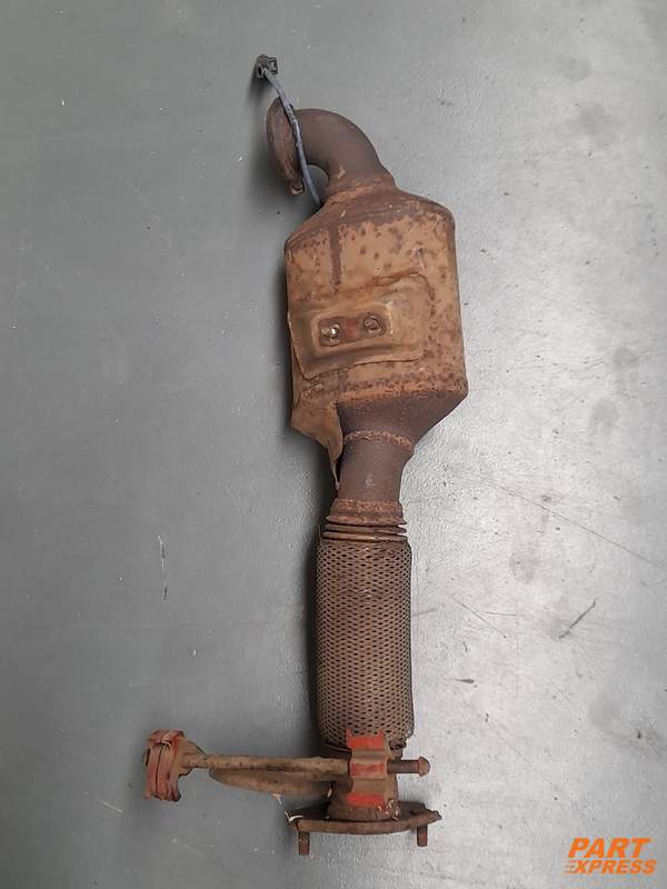 Katalysator / DPF Partikelfilter Ford Kuga C-Max Focus 2,0 TDCI 8V41-5E211-CA