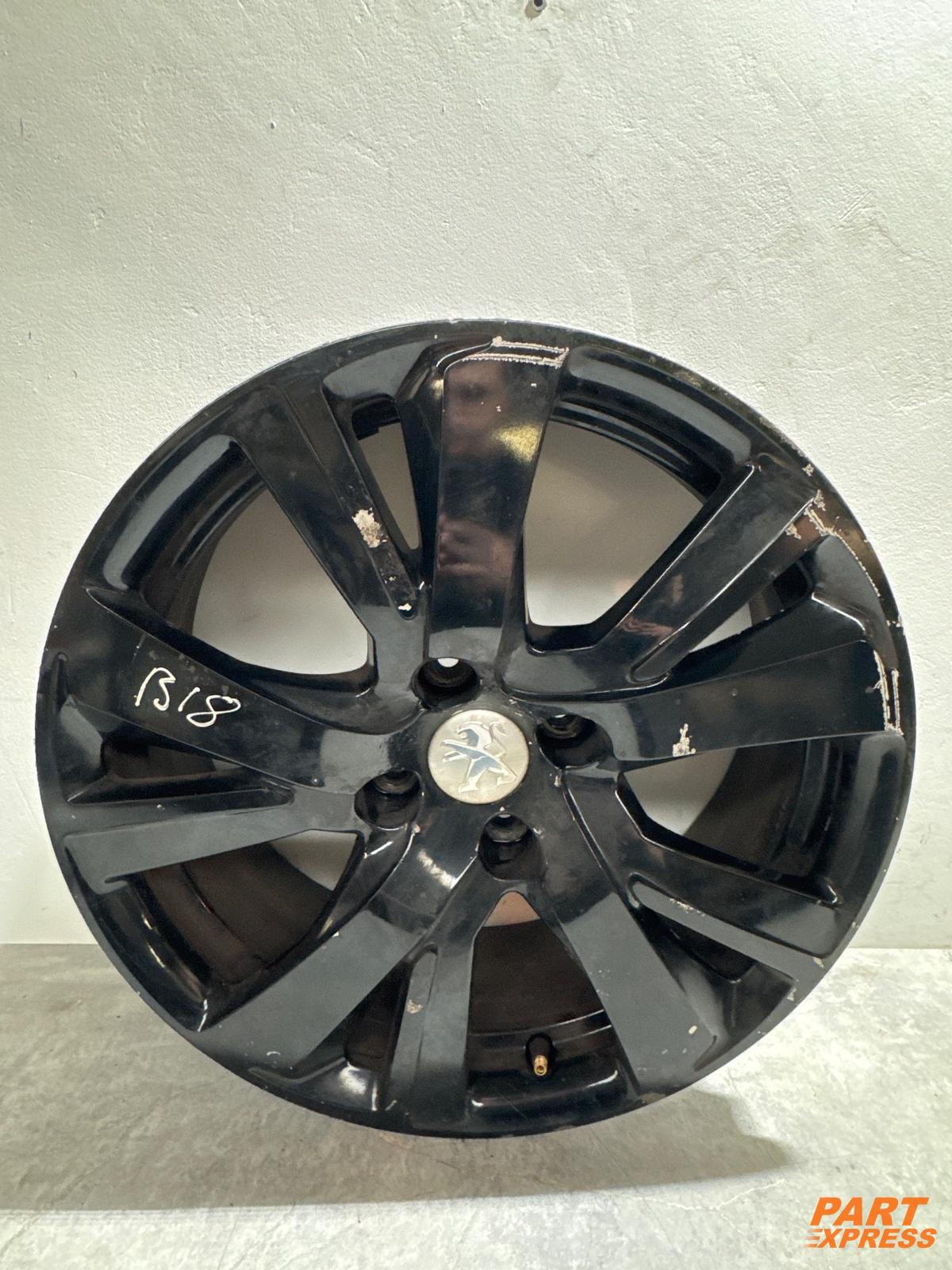 Alufelge 17 Zoll Peugeot 2008 GT LI 6,5Jx17 ET20 96783982ZZ