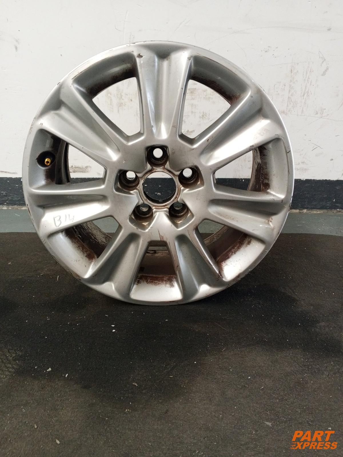 Alufelge 15 Zoll Audi A1 SE 6,5Jx15 ET34 8X0601025