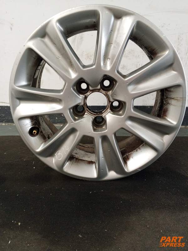 Alufelge 15 Zoll Audi A1 SE 6,5Jx15 ET34 8X0601025