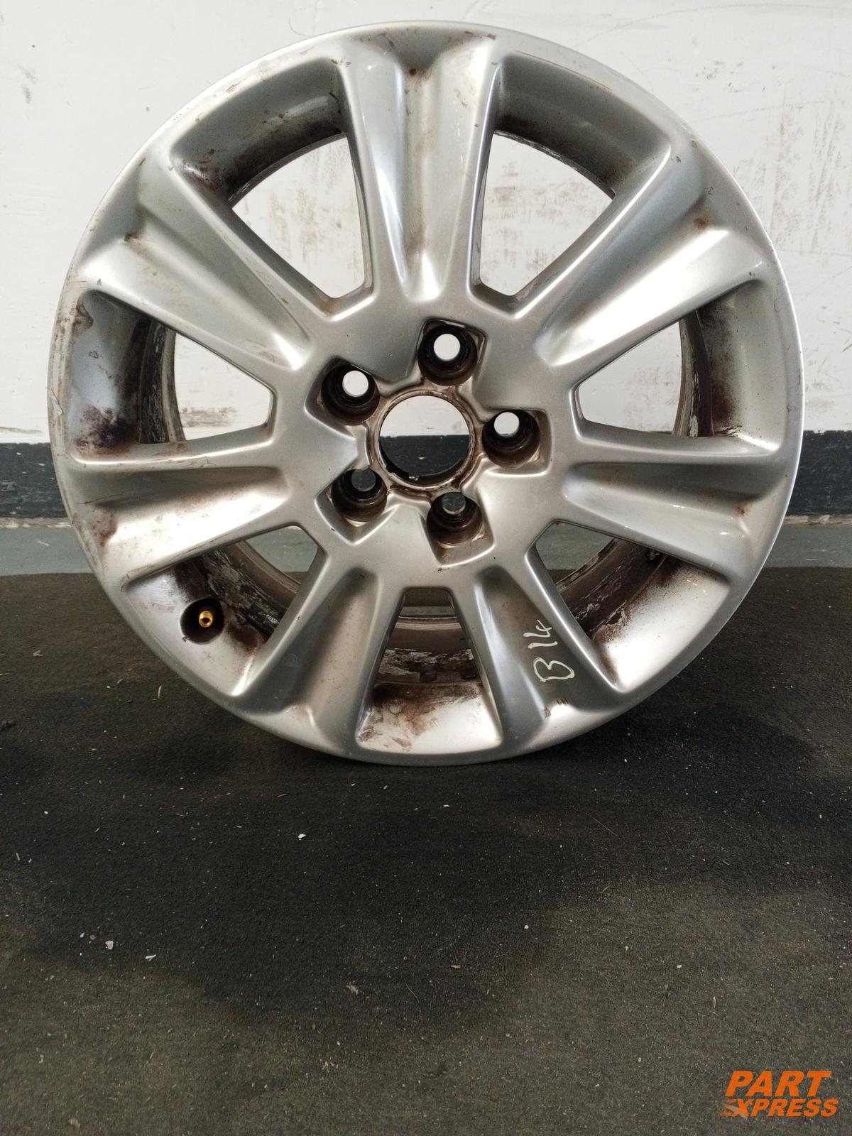 Alufelge 15 Zoll Audi A1 SE 6,5Jx15 ET34 8X0601025