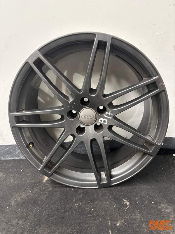Alufelge 20 Zoll Audi Q5 S Line 8,5Jx20 ET33 8R0601025R