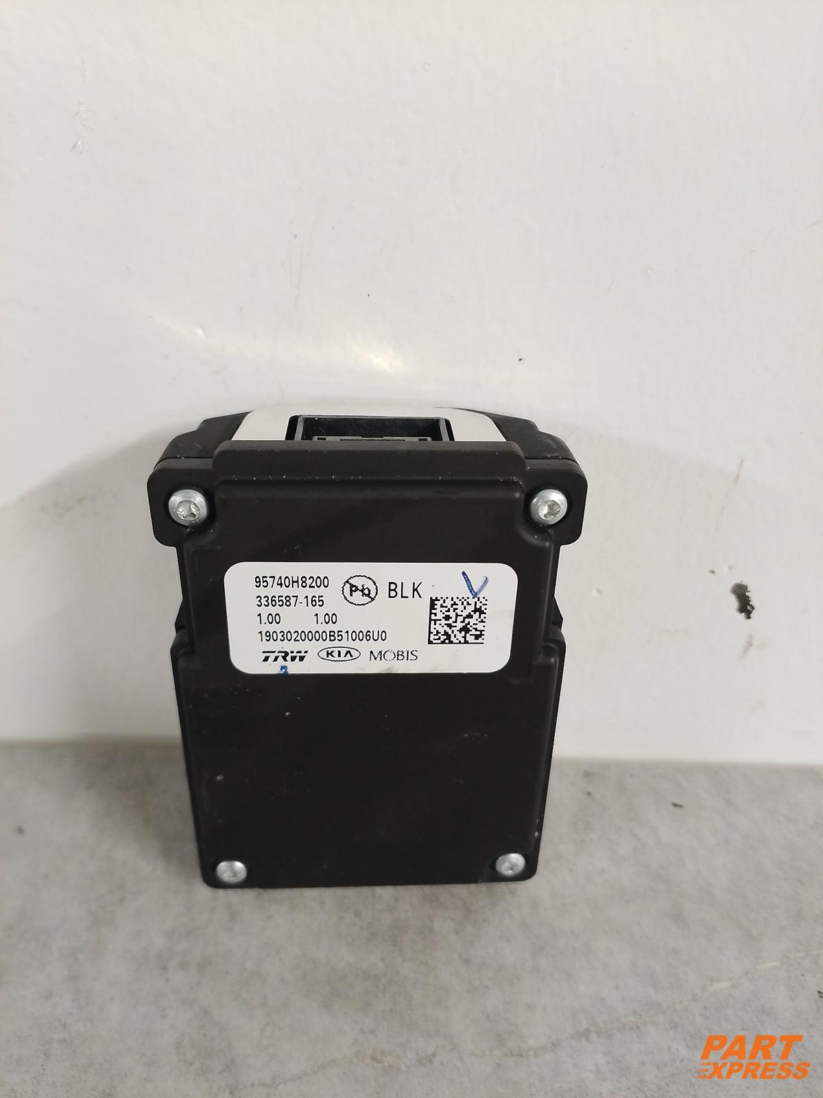 Frontkamera Kia Rio 4 YB 2017 - 2023 95740H8200
