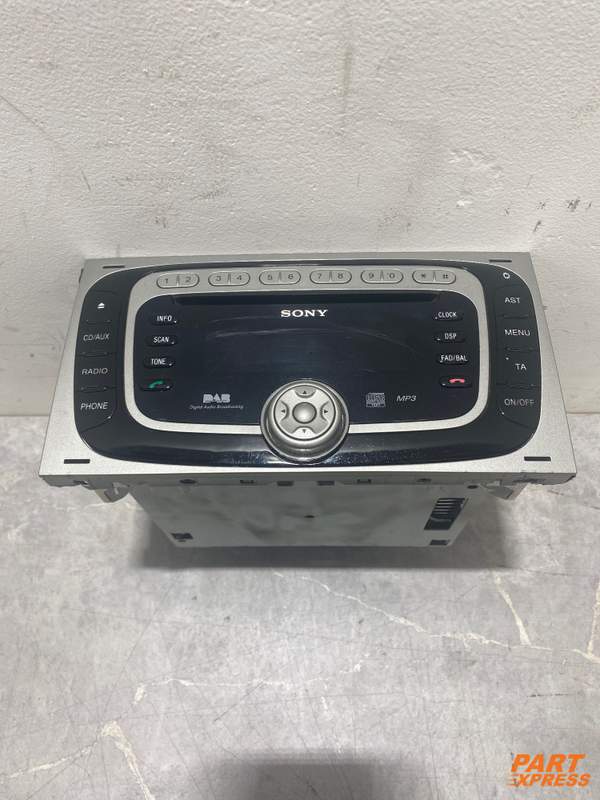 Radio / Audio / Player Ford Kuga Titan Mk1 2008 - 2013 VP6M2F-18C821-AG