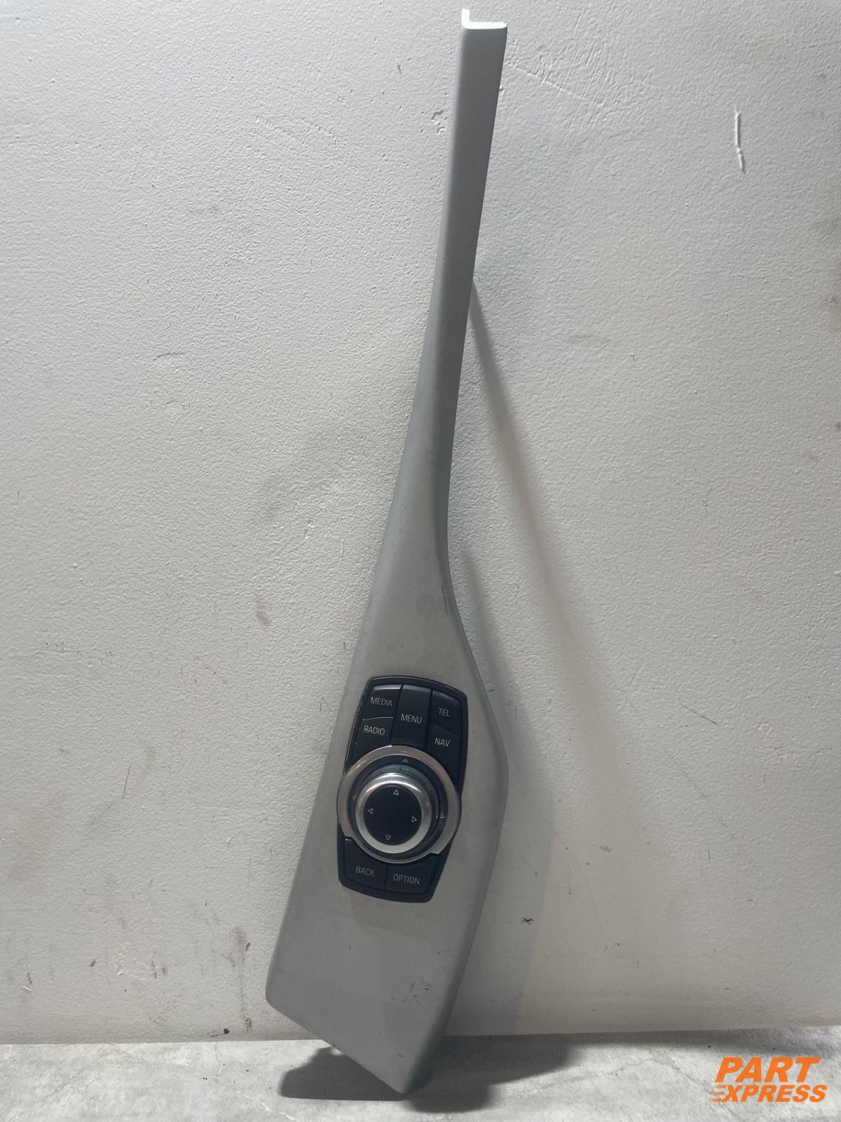 Radiobedienfeld iDrive BMW 1 Series S F20 2011 - 2019 6582 9267955-01