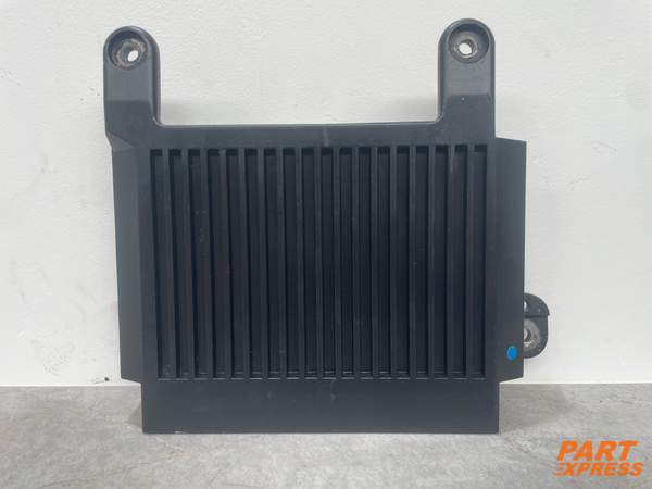 Audioverstärker Volvo V70 SE Lux III 2007 - 2016 PMVE503A