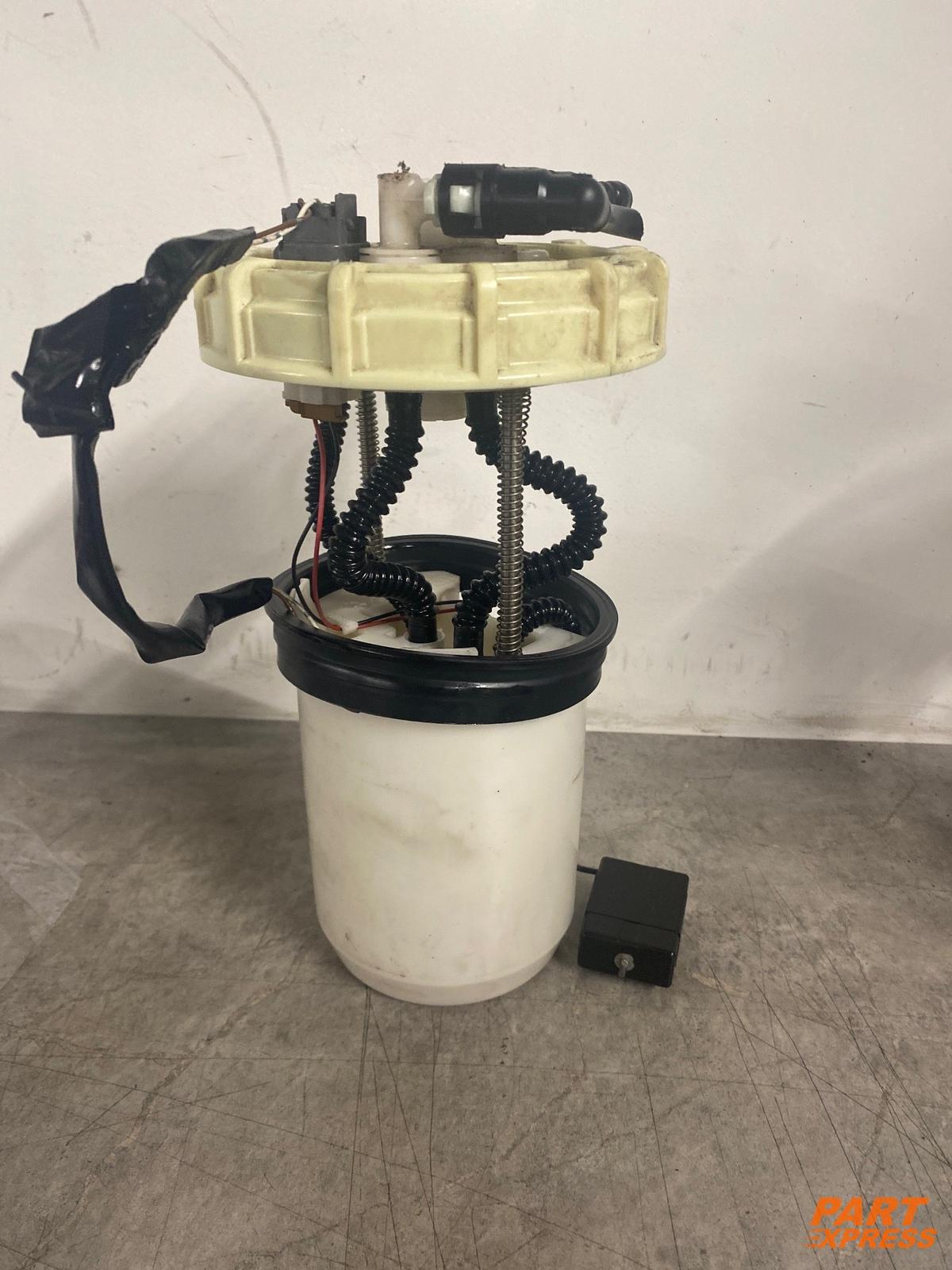Benzinpumpe Honda Civic EX IX (FK2) 2012 - 2017 17708-TA9-E01-M1