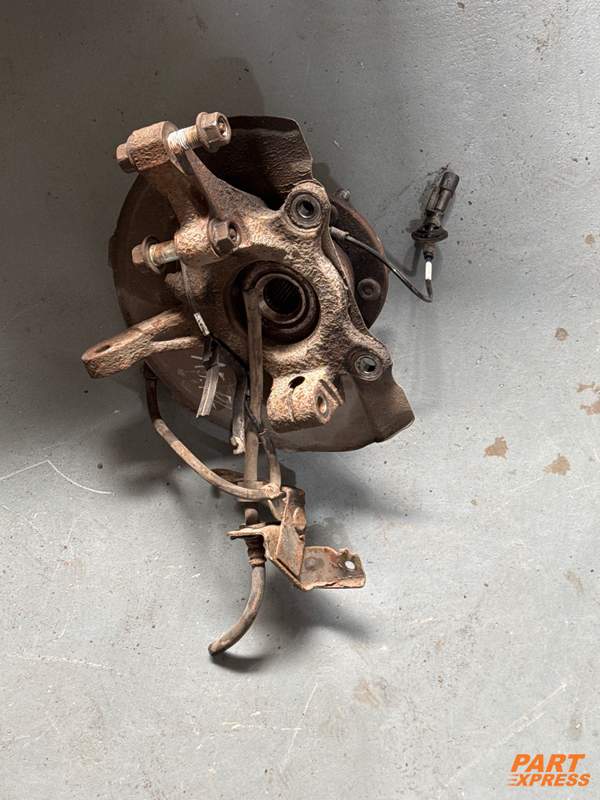 Radnabe vorne links Mitsubishi Outlander III H-Line GF 2012 - 2021 3870A008