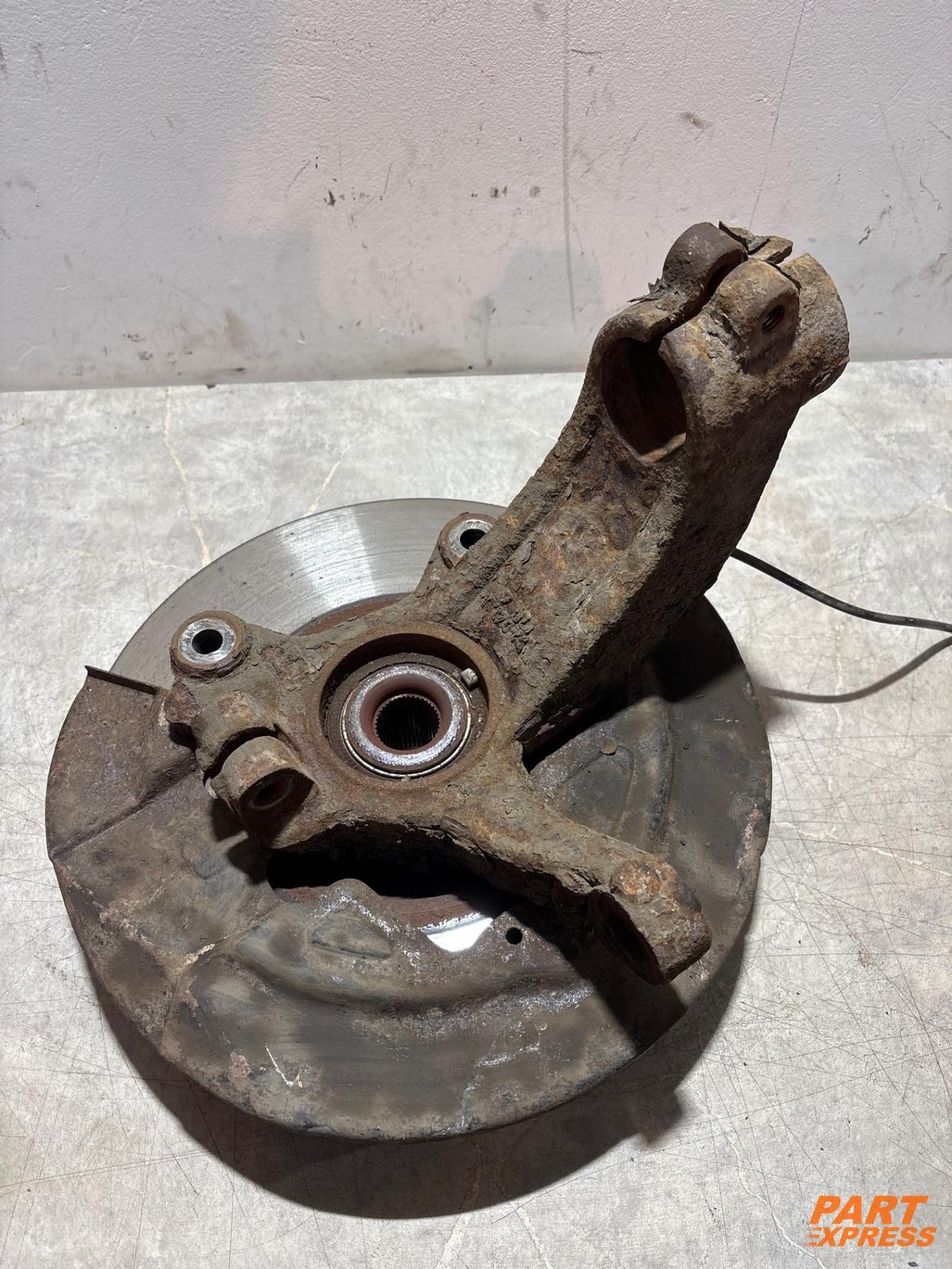 Radnabe Bremsscheibe vorne rechts Volvo XC60 SEI 2008 - 2017 31451326 31471034