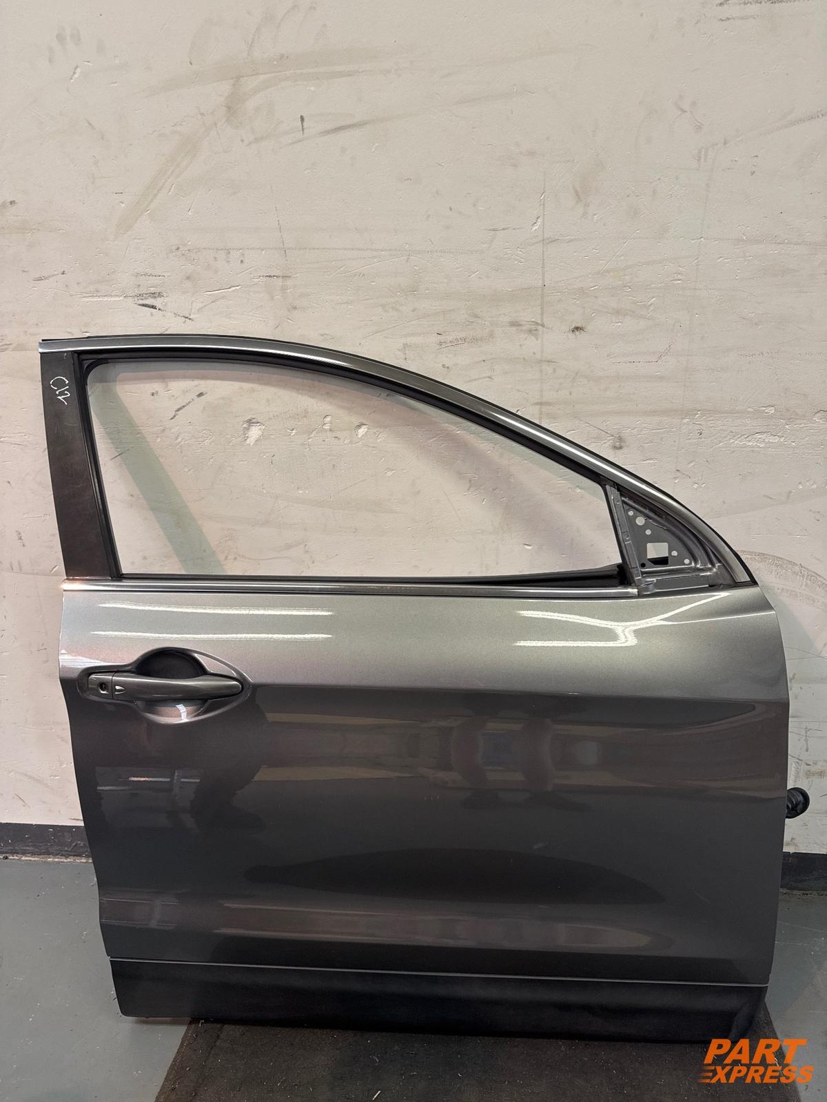 Door Complete Front Right Nissan Qashqai J11 Grey Gun Metallic KAD 201