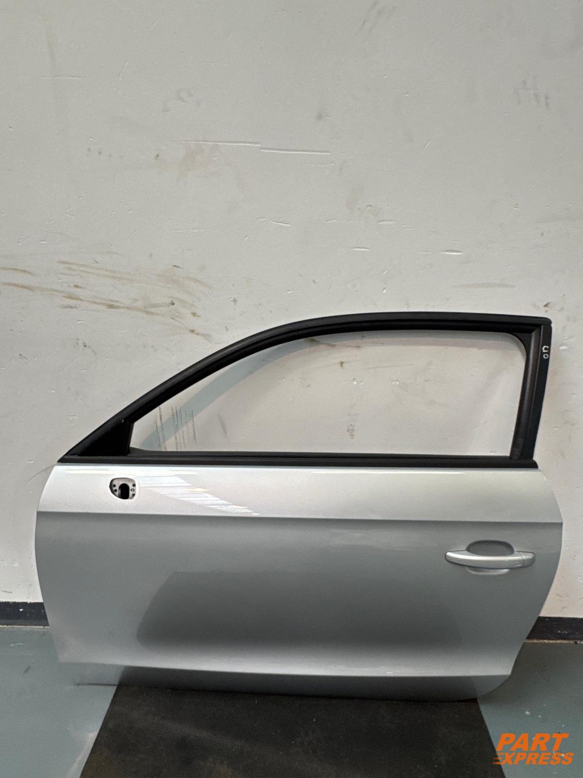 Drzwi Kompletne Przednie Lewe Audi A1 8X 3-drzwiowy P5 Eissiber Metallic 2010 - 2018