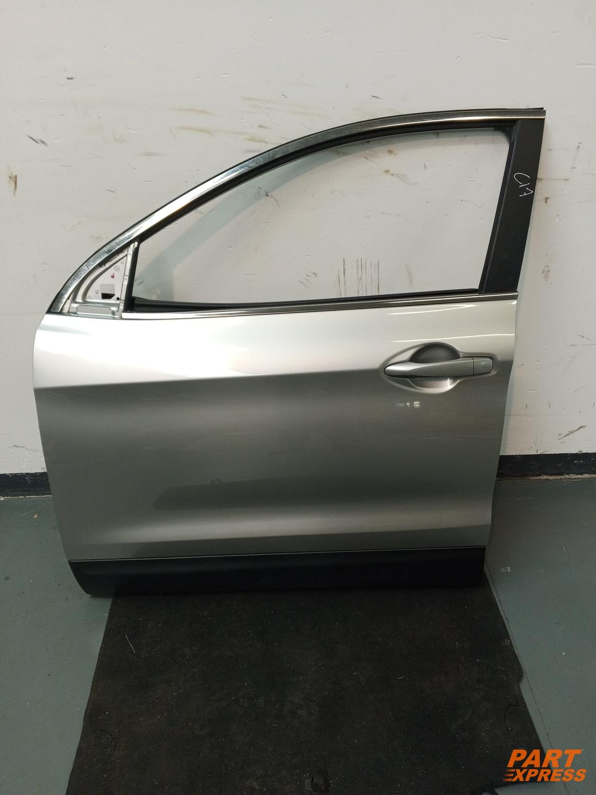 Door Complete Front Left Nissan Qashqai J11 Silver Blade Silver KY0 2013 - 2021